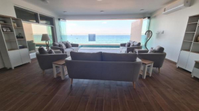 Casa Del Mar Villa
